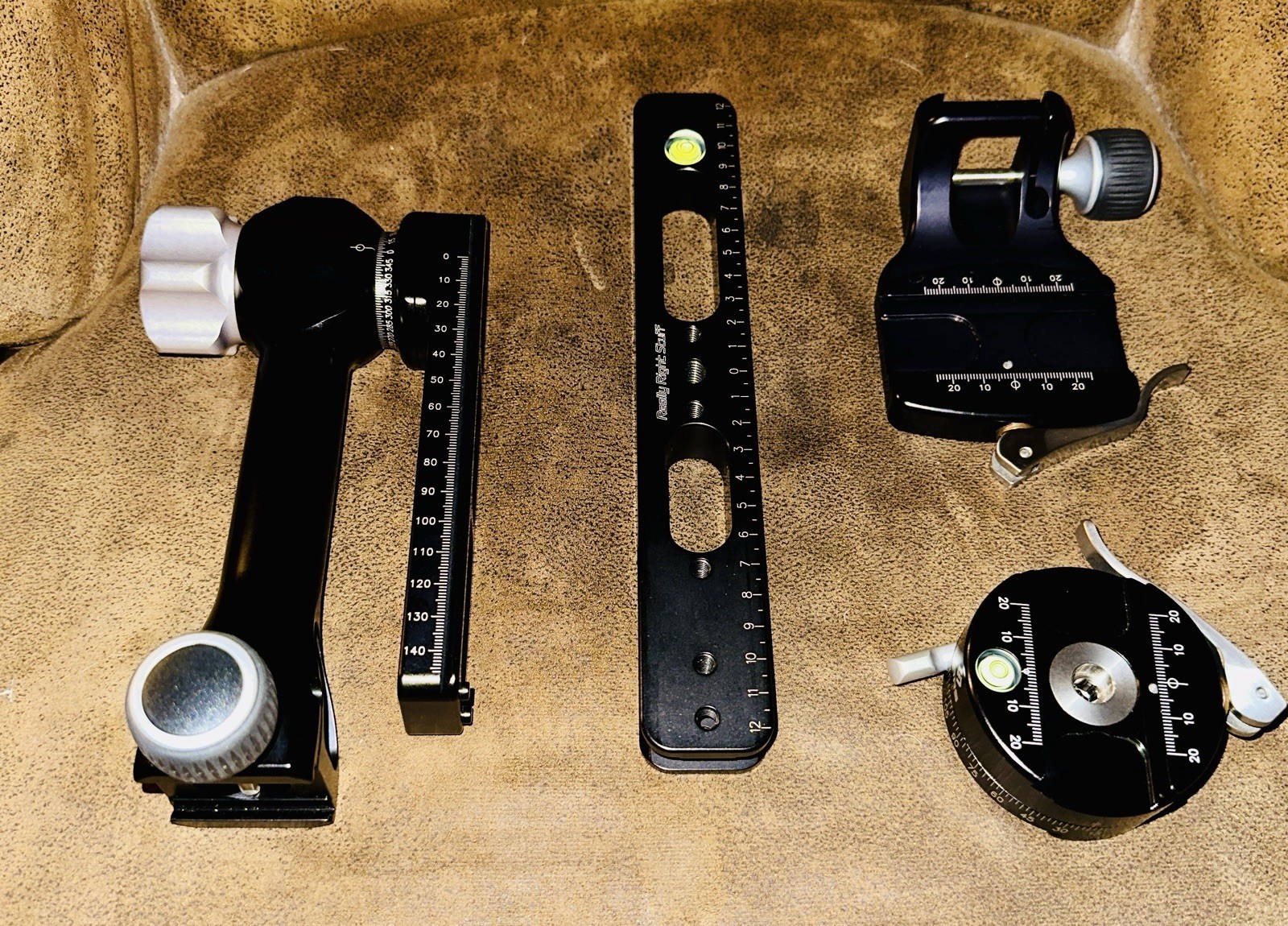 Really Right Stuff RRS PG-02 MK I Pano-Gimbal Head Used w/ Lens Coat Bag, Pouch