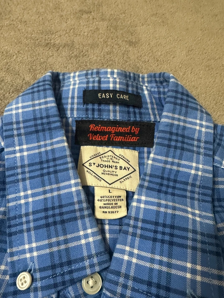 Camisa abotonada Friday The 13th personalizada para hombre talla grande de Velvet Familiar Foto 4 de 4