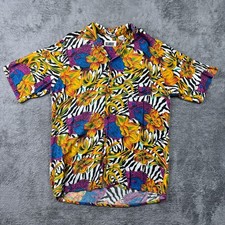 Vintage Islander Hawaiian Button Up Shirt Mens M Floral Tropical Vacation Beachy