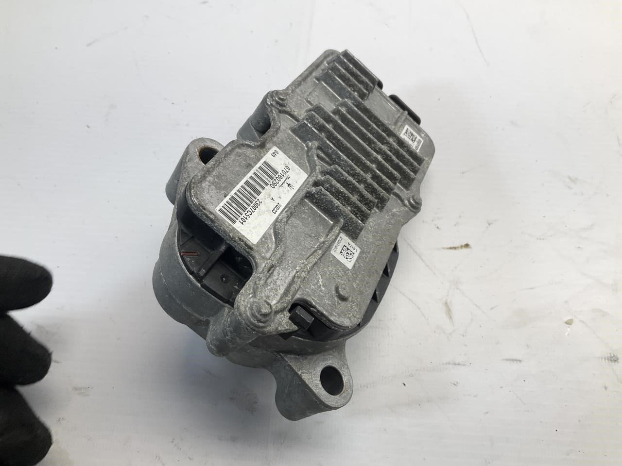 22 Maserati Levante Transfer Case Motor T