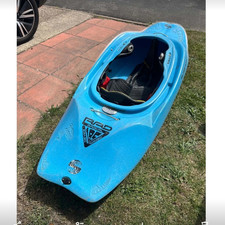 Pyranha Ripper 2 Sit-In Whitewater Kayak - Single Seat Boat Type Kayak