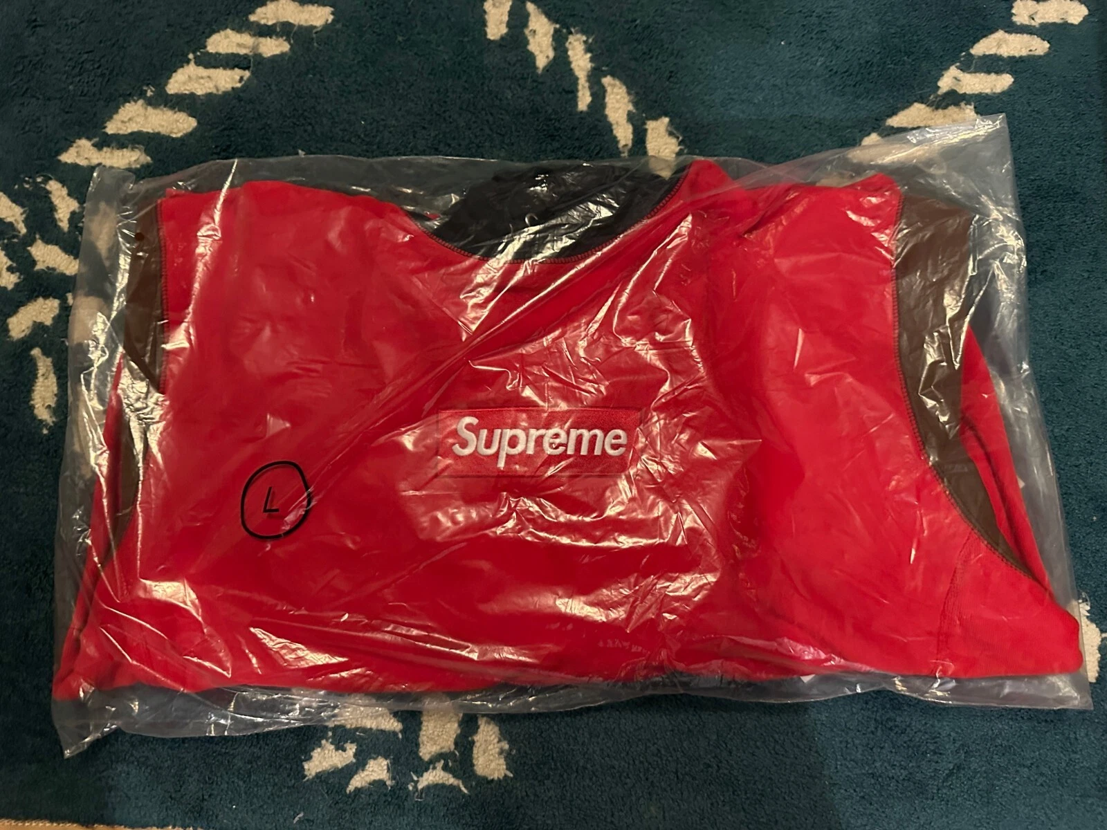 Sweat à capuche logo Supreme Box taille L rouge multicolore FW24 neuf 2024