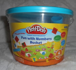 play doh bucket set