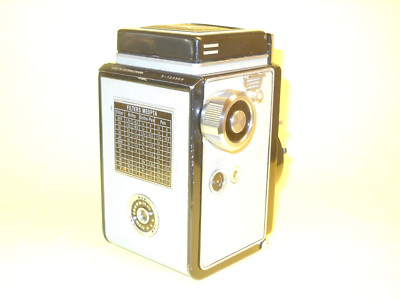 Meopta Flexaret VI Automat - vintage 6x6 TLR - slightly dented but