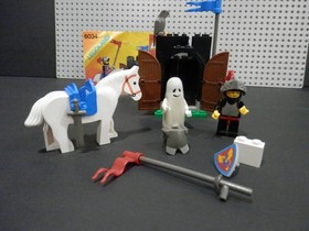 LEGO 6034 Black Monarch's Ghost -Black Knights Castle- With Instructions