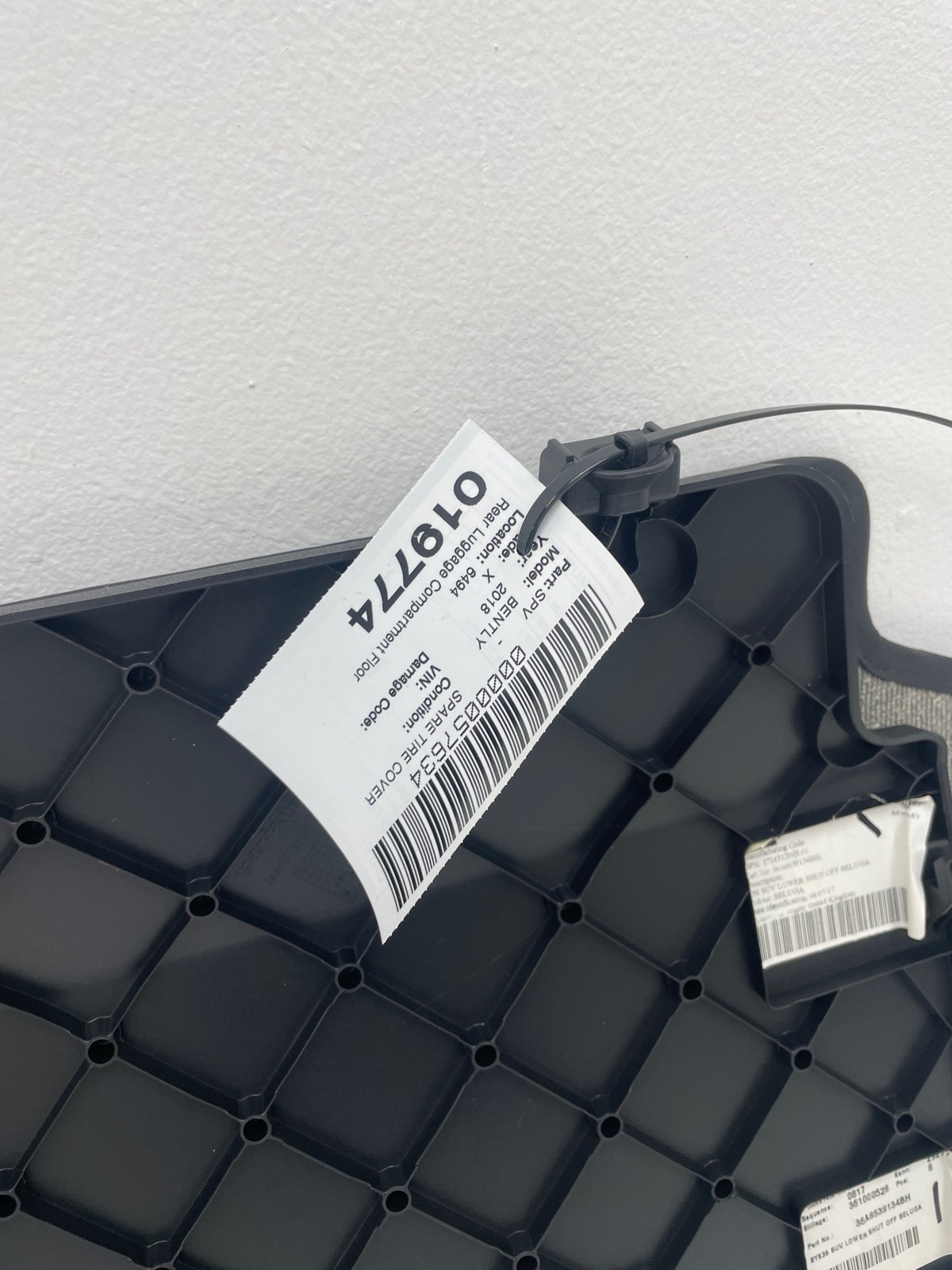 2015-2020 BENTLEY BENTAYGA OEM Rear Luggage Compartment Floor Carpet Cover Panel