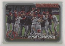 2024 Topps Series 2 Rainbow Foil Arizona Diamondbacks #558 0jk3