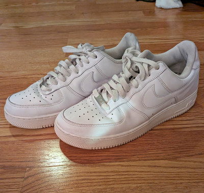 Nike Air Force 1 '07 Low Top Triple White