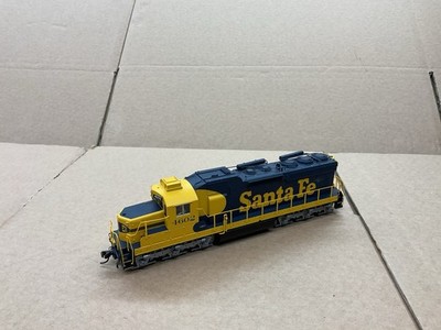 ATLAS SILBER HO-SPUR DIESELLOK SD24 SANTE FE BLAU & GELB SCHÖN!