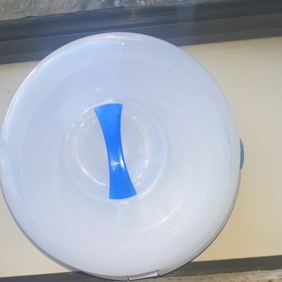 Microwave 10 inch container to reheat a plate of food