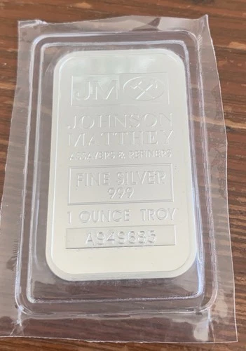 John Matthey 1 ounce 0.999 Fine Silver Bar w/ serial number