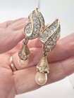 Vintage Gold Tone / Rhinestone Dangle Earrings Faux Pearls Clip On — photo 7