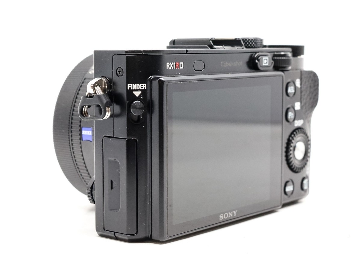 Sony Cyber-shot RX1R II 42.4MP Full Frame Digital Compact Camera