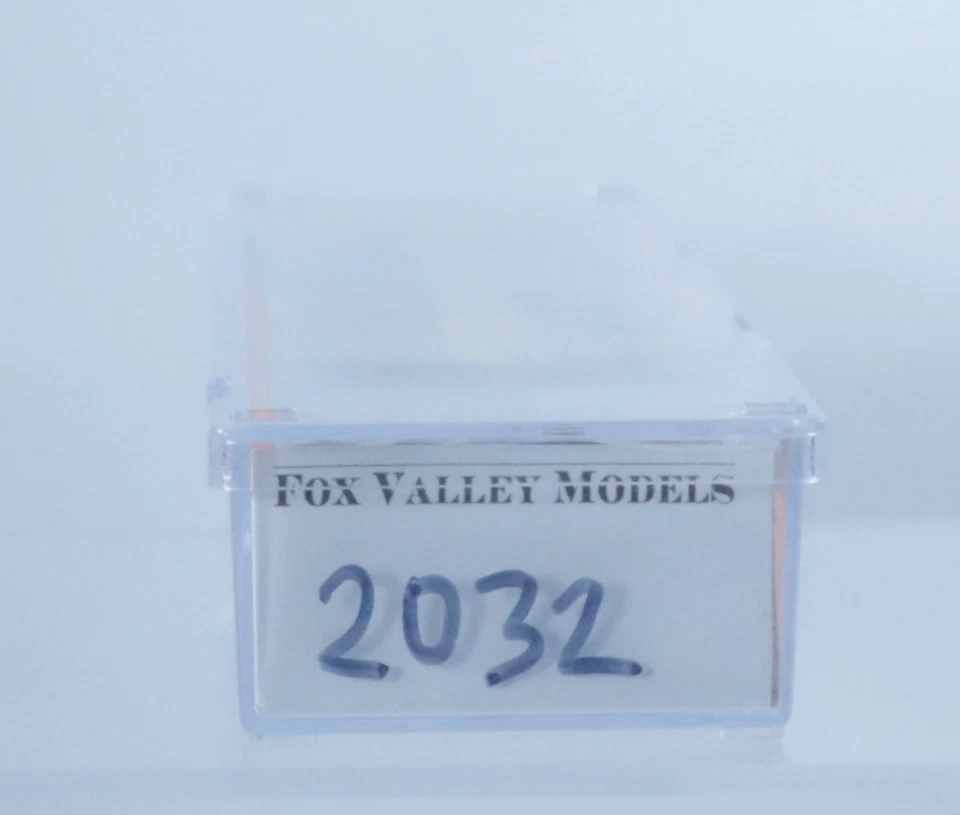 Nuevo de Lote Antiguo Fox Valley Modelos MILWAUKEE ROAD "AMARILLO DF" 2032 Escala N Coche de Caja Foto 3 de 3