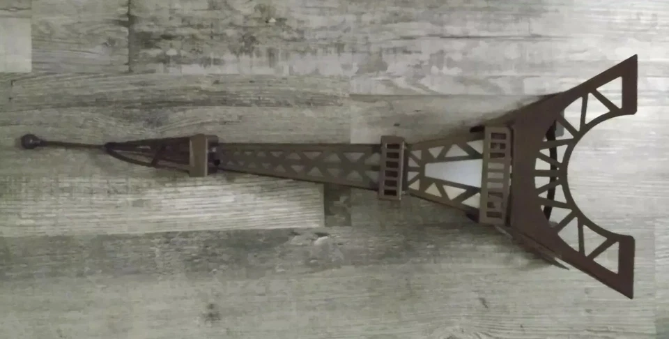 Eiffel Tower Statue Architectural Metal Art Indoor Outdoor Garden Decor 21" tall - Image 4 of 4