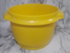 Vintage Tupperware Servalier Storage Bowl 886-23 Yellow USA Made