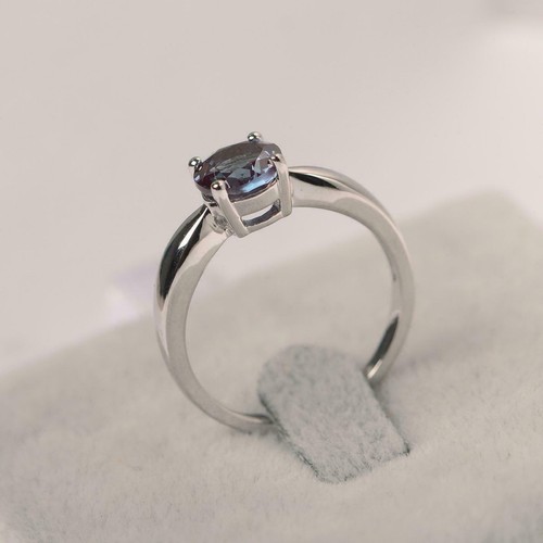 2.00Ct Round Cut Alexandrite Solitaire Engagement Ring 14K White Gold Finish. - Picture 2 of 3