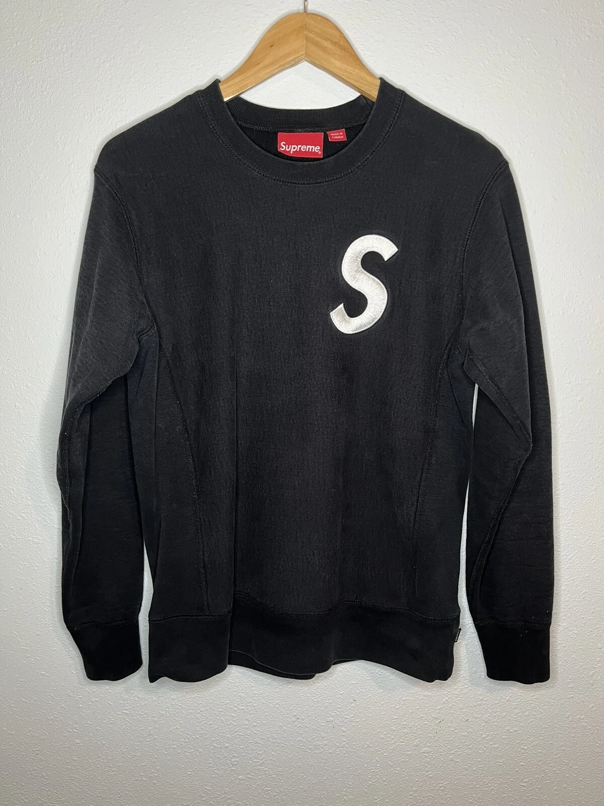 sweat noir suprême logo S taille S