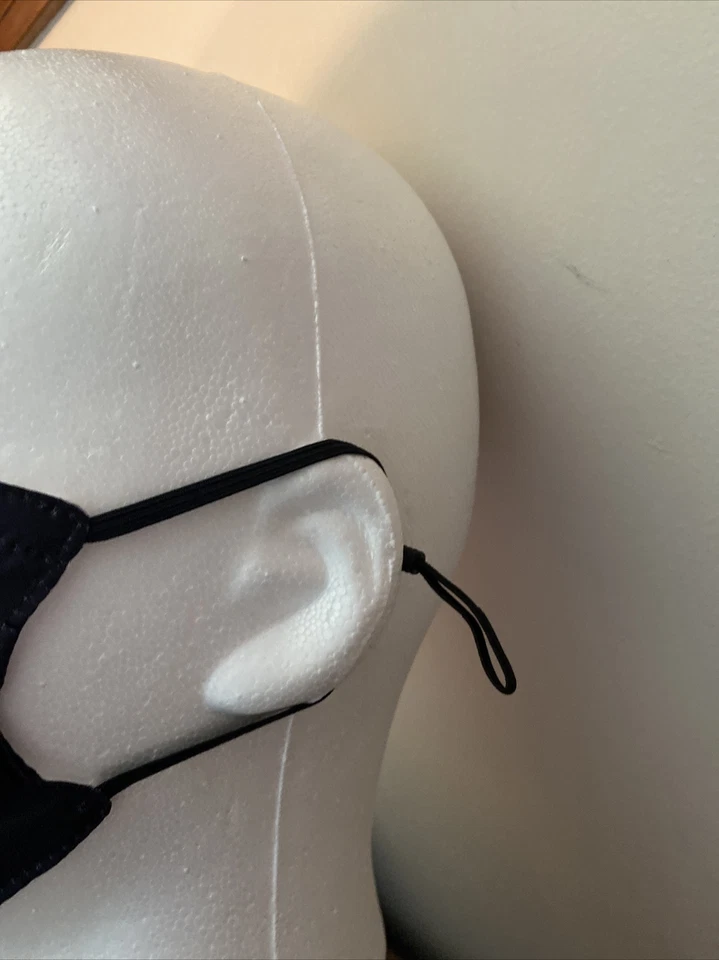 Face Mask Cotton Wonder Woman- W/ 2 Filters! Brand New!! Free Shipping!! - Image 2 of 2