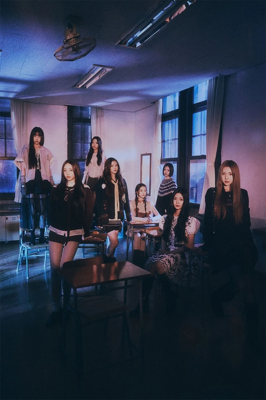 HEARTS2HEARTS [THE CHASE] Album PHOTO BOOK 2 Ver SET/2 CD+2 Book+6