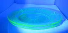 Lot of 2 Green Uranium Depression Glowie Glass Plates Salad Dessert 6" Floral