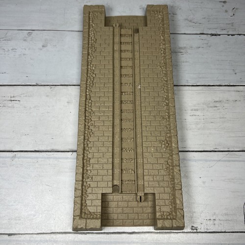9 Thomas The Train Trackmaster Brown Tan Platform Y Tracks Couplers And End - Picture 2 of 16