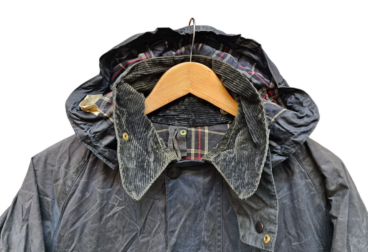 Vintage Retro Barbour Beaufort Navy Wax Jacket + Hood C38 97CM