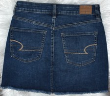 American Eagle Next Level Stretch Hi-Rise Mini Denim Skirt Raw Hem Sz 6 WOW