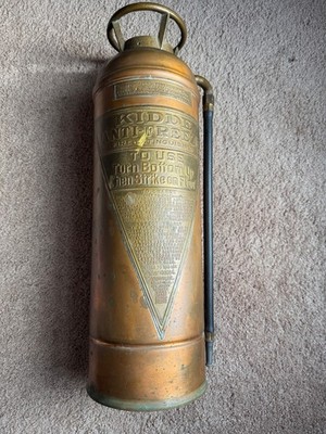 antique fire extinguisher 2 1/2 gallon. Walter Kidde & Company, Inc. No dents.