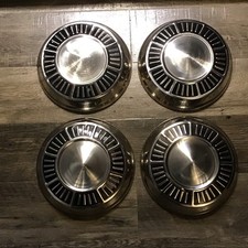 1965-66 Plymouth 10 Dog Dish Hubcaps Oem - Set Of 4 1965-66 Plymouth 10 Dog Dish Hubcaps Oem - Set Of 4