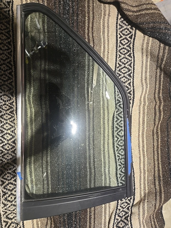 Bmw 325 1987 ventana trasera pop out cristal Foto 2 de 3