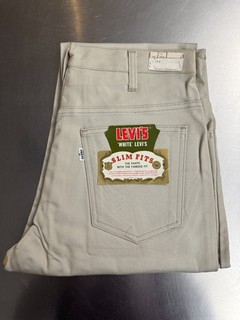 Pantalone Vintage Deadstock Levi's 518 Big E Crema 32x29 Made in USA