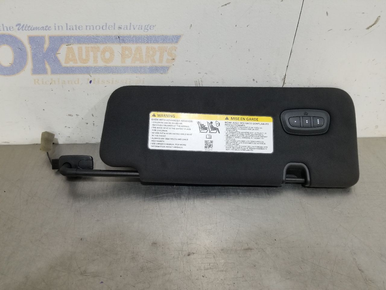 23 2023 MASERATI GRECALE SUN VISOR LEFT DRIVER BLACK SUEDE