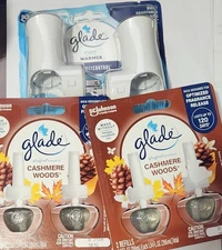 Glade Plug-in Oil Warmer and Scented Oil - Cashmere Woods - 4 pc set