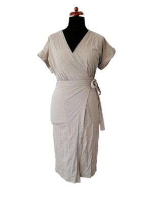 Vanessa Bruno wrap dress in beige size M