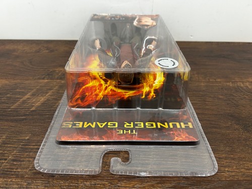 NECA 2012 The Hunger Games Movie Cato Figure Reel Toys Toys R Us Exclusive - Picture 5 of 6