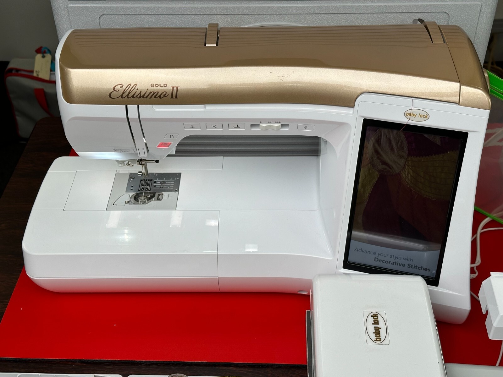 Baby Lock Ellisimo Gold 2 (BLSOG2) Sewing & Embroidery Machine eBay