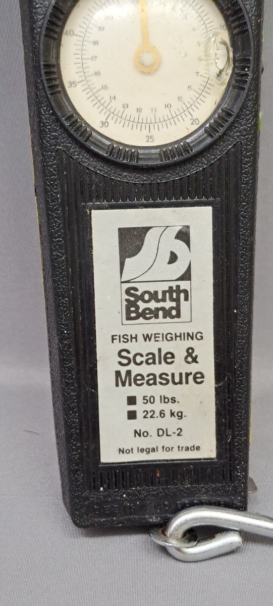 Échelle et mesure de poisson South Bend DL-2 dans son
