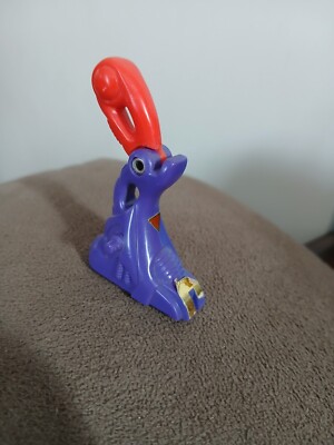 Starriors Wastors Slice Right Leg Piece Part Tomy 1985 Red Purple 