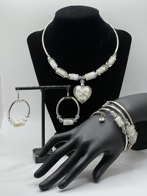 Lamp Work Glass Heart Pendant Necklace And Matching Bead Bracelet & Earrings
