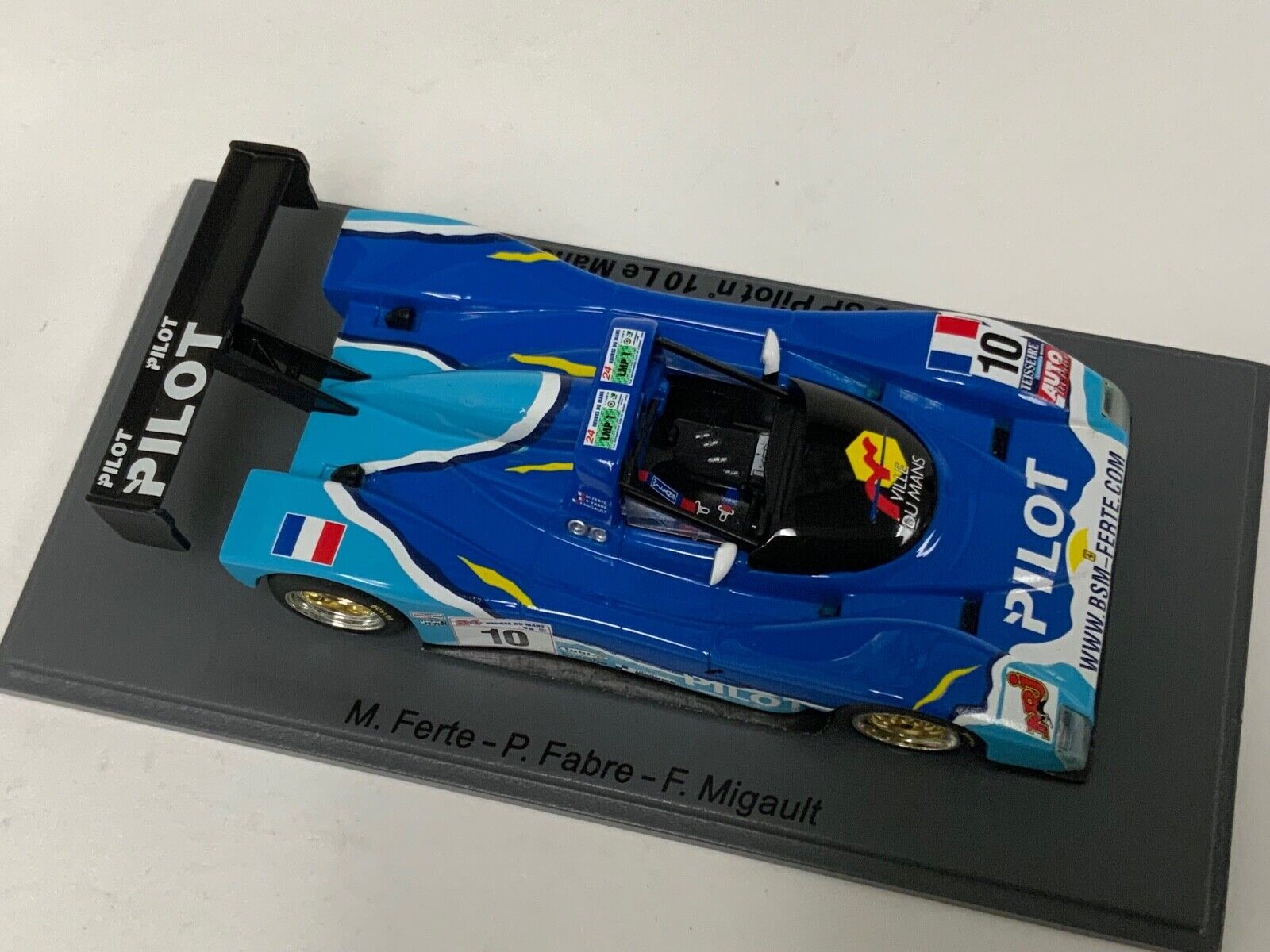 Foto 2 di 7