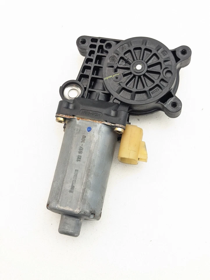 1998-2003 Mercedes ML320 Rear Left Driver Window Regulator Motor OEM DK809281 - Image 4 of 4