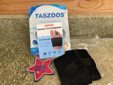 Taszoos Hammer Toe Straightener with 2 Foot Wraps   2 Toe Straps