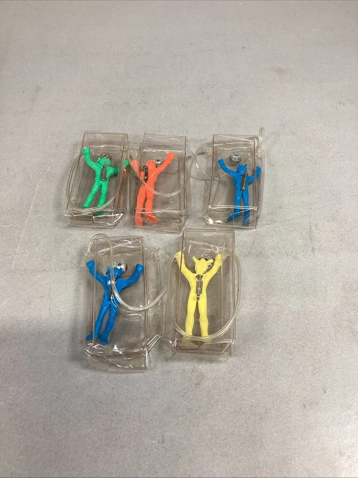 5 - Minifigura de Acción de Goma Borrador Ultraman Kaiju Keshi De Colección - En Estuches Foto 2 de 4