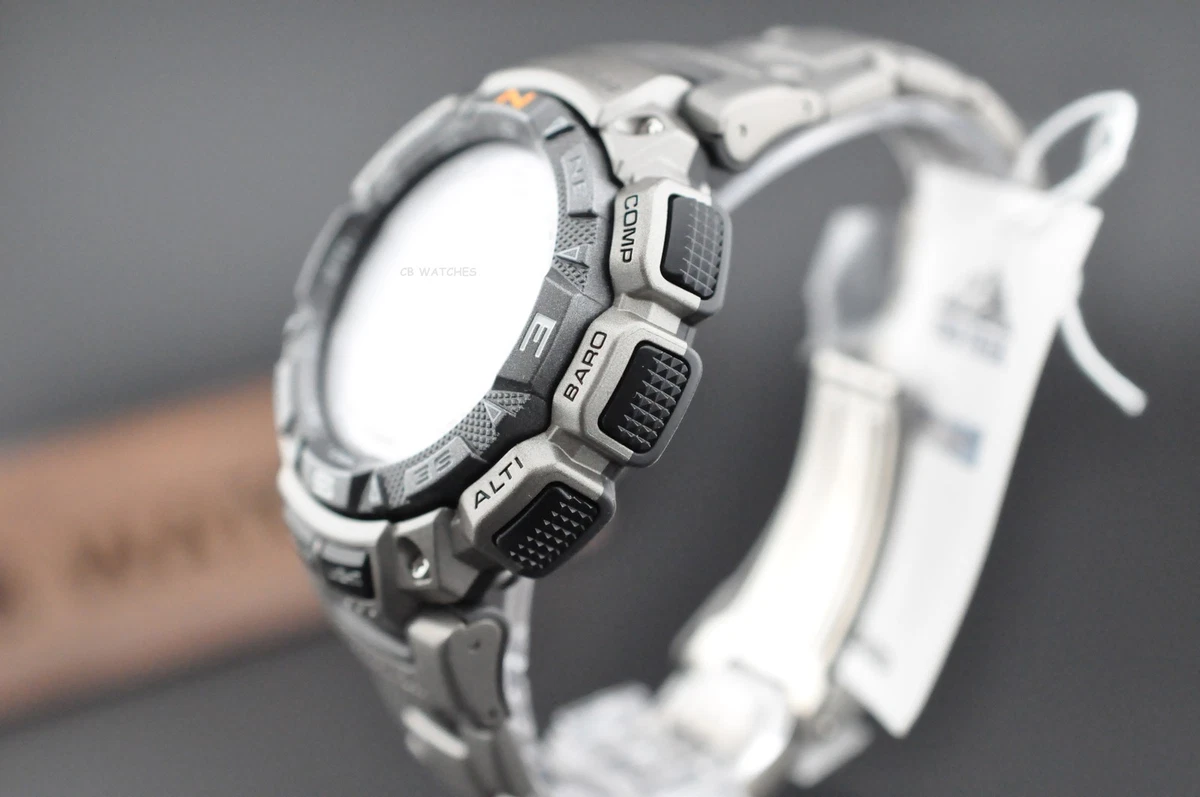 Reloj Casio Protrek Triple Sensor Solar Powered Titanio Hombre PRG-240T-7
