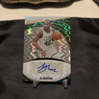 Al Horford 2022-23 Panini Revolution Fractal Auto /100 #A-ALH Celtics