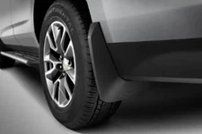 Genuine GM Splash Guards Rear With Bow-Tie Logo 86517284