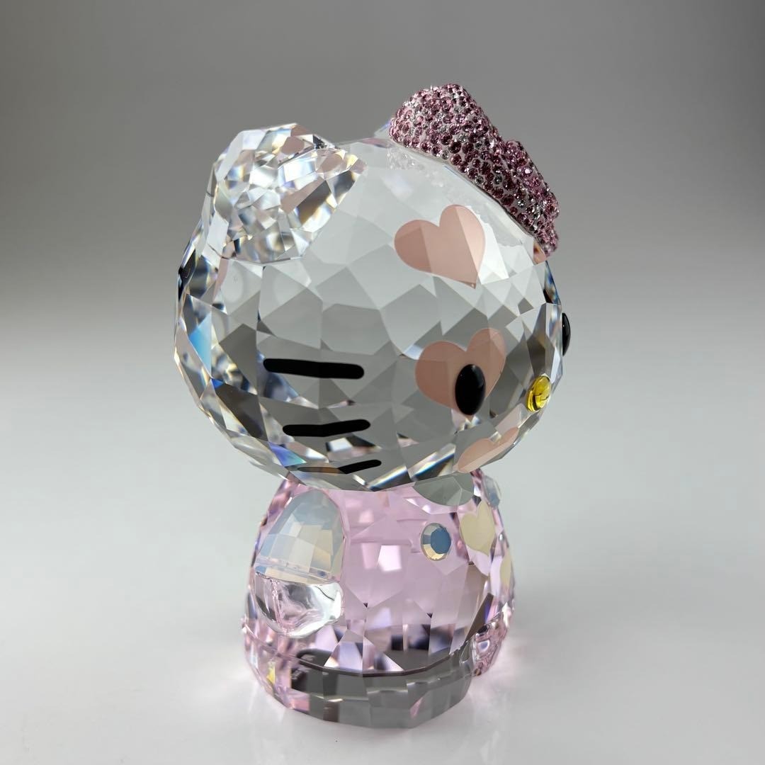 SWAROVSKI HELLO KITTY HEARTS 2012 Limited Edition Crystal Figurine