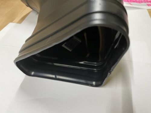 Trans AM Middle Air Cleaner Duct For 1973-1981 Pontiac Firebird and Trans AM - Picture 2 of 5