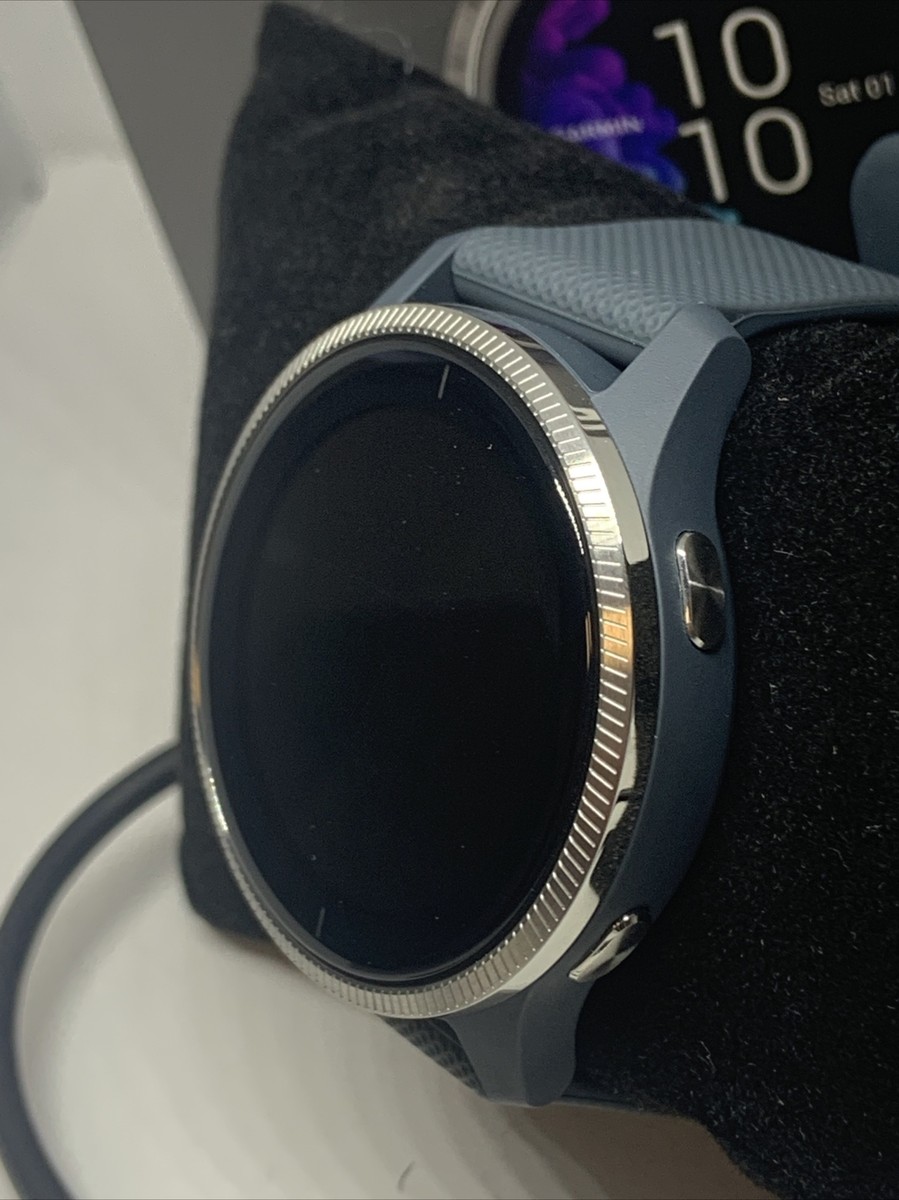 Garmin 62A020364 Unisex Gray Rubber Strap Digital Black Dial  display picture 1